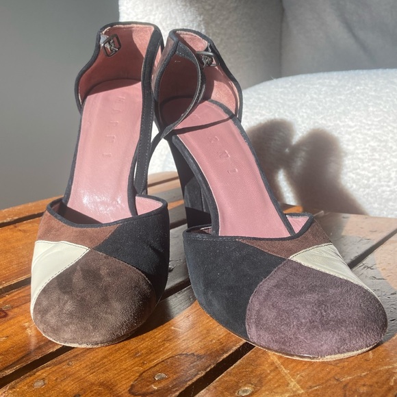 RARE Vintage Patchwork Suede Pumps with Ankle Strap - Picture 4 of 8